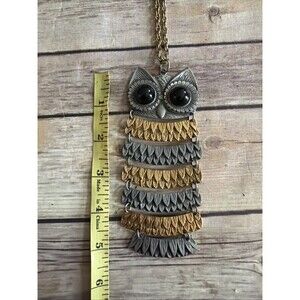 Vintage Owl Pendant Necklace Unbranded Mixed Gold Silver Beaded Eye Articulating